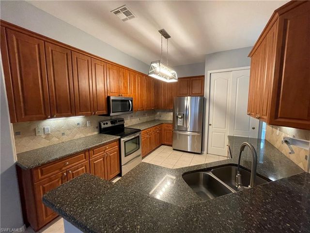 3023 Lake Manatee CT, Cape Coral, FL 33909