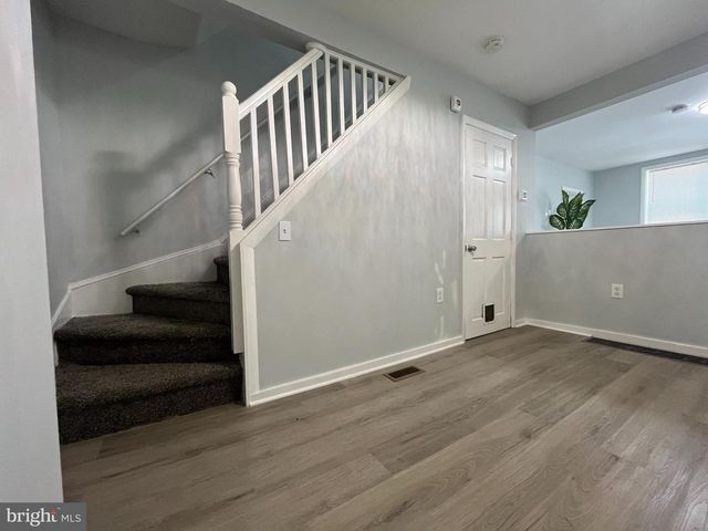 58 E MONROE ST, Mount Holly, NJ 08060