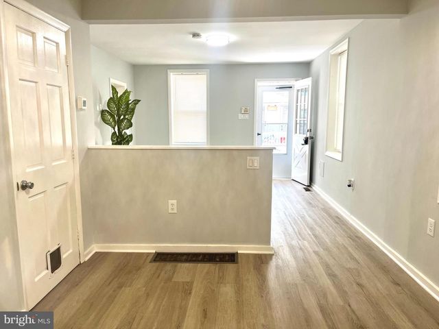58 E MONROE ST, Mount Holly, NJ 08060