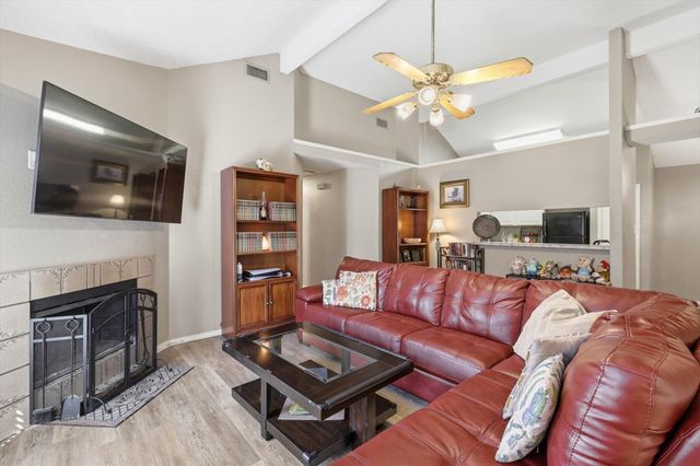 2532 Winding Road, Fort Worth, TX 76133