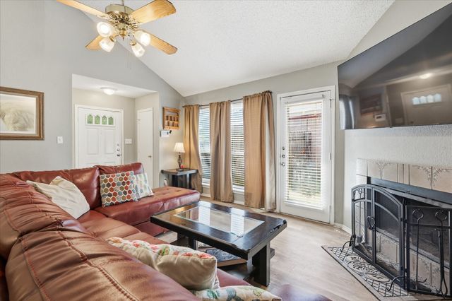 2532 Winding Road, Fort Worth, TX 76133