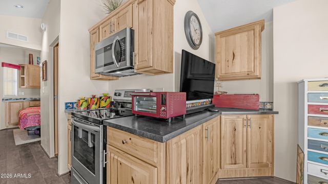 401 Hawks Eye Drive 401, Apache Junction, AZ 85119