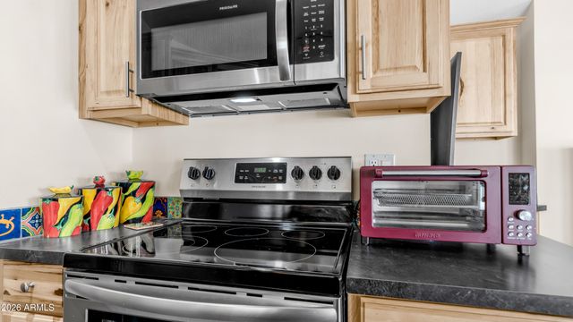 401 Hawks Eye Drive 401, Apache Junction, AZ 85119