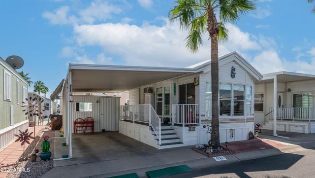 401 Hawks Eye Drive 401, Apache Junction, AZ 85119