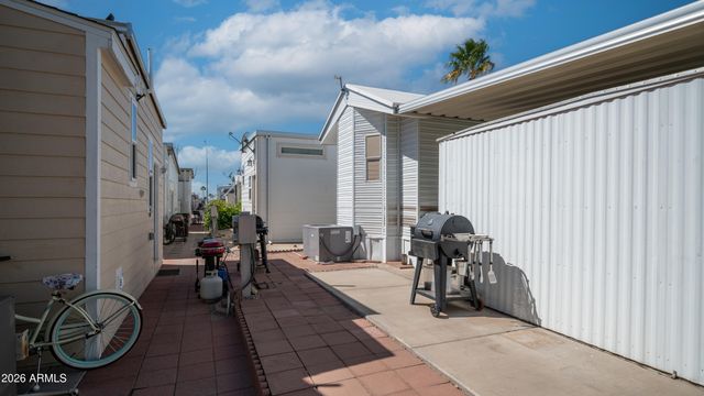 401 Hawks Eye Drive 401, Apache Junction, AZ 85119