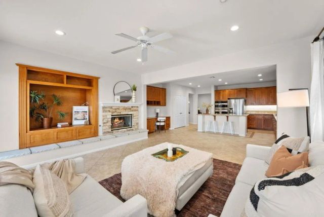 10570 Aspen, Escondido, CA 92026