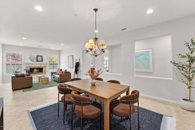 10570 Aspen, Escondido, CA 92026
