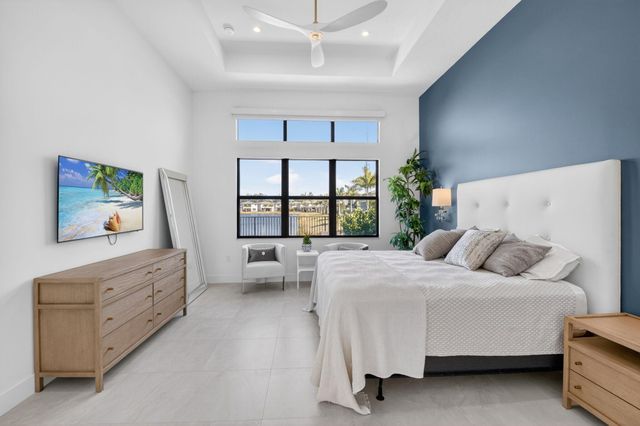 20370 Whistling Straits Way, Boca Raton, FL 33434