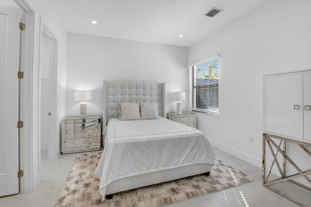 20370 Whistling Straits Way, Boca Raton, FL 33434