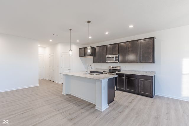232 Hunters Ridge Drive, Danville, IN 46122