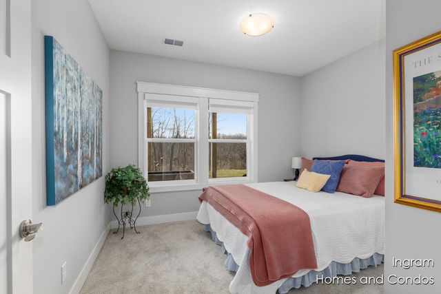 4122 Preserve Drive Ne, Plainfield Twp, MI 49306