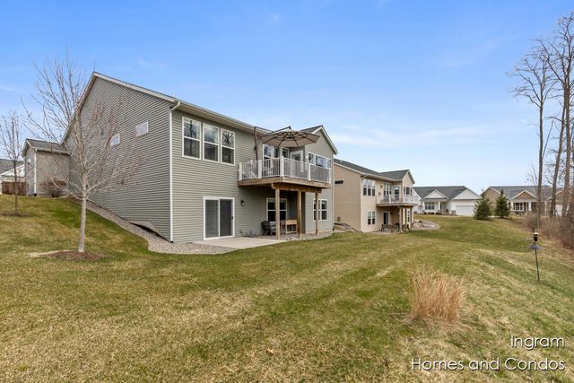 4122 Preserve Drive Ne, Plainfield Twp, MI 49306