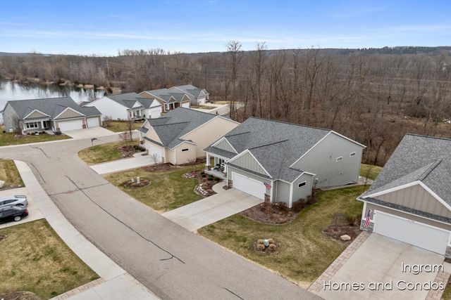 4122 Preserve Drive Ne, Plainfield Twp, MI 49306