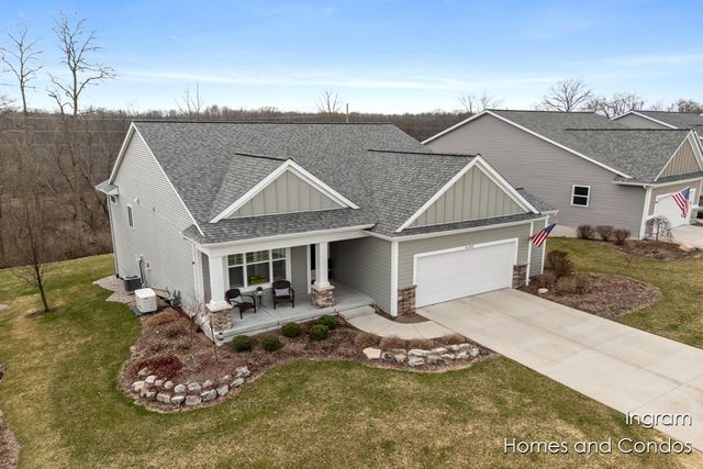 4122 Preserve Drive Ne, Plainfield Twp, MI 49306