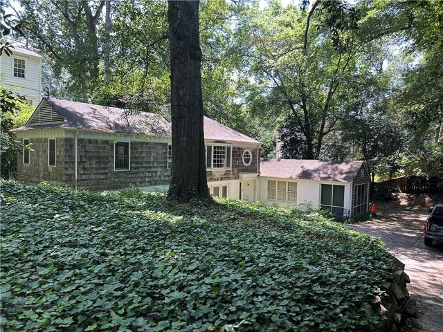 181 Eureka NE Drive, Atlanta, GA 30305