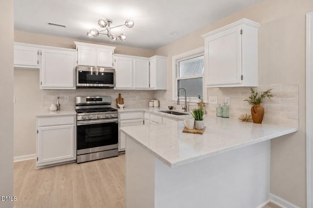 1414 Ravensthorpe Drive, Fuquay Varina, NC 27526