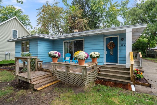 615 Fall Street, Spring Lake, MI 49456