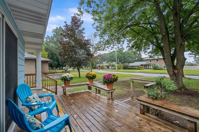 615 Fall Street, Spring Lake, MI 49456