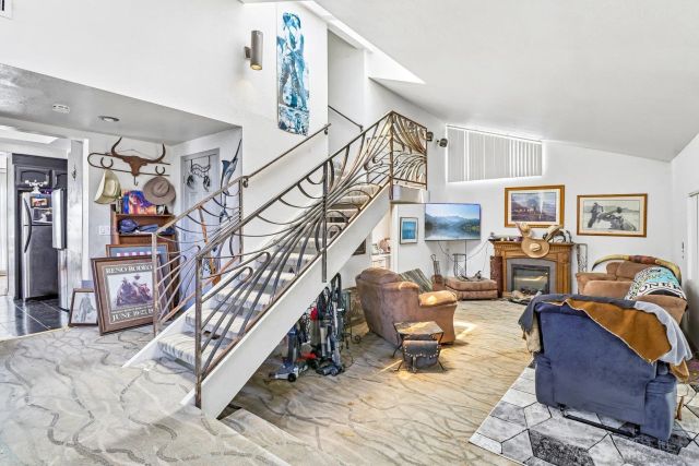 2539 Galveston St, San Diego, CA 92110