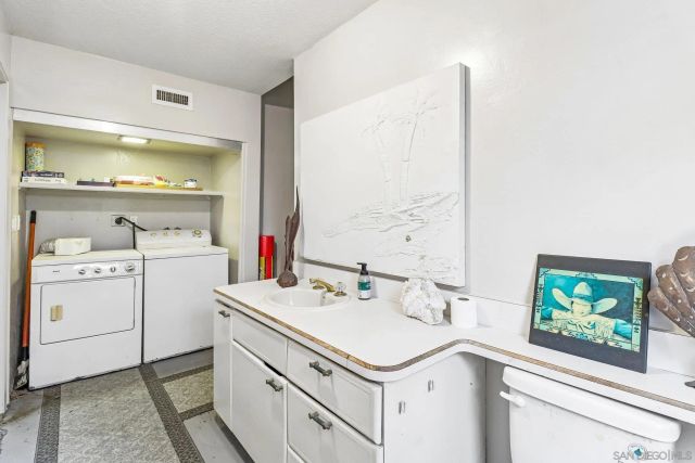 2539 Galveston St, San Diego, CA 92110
