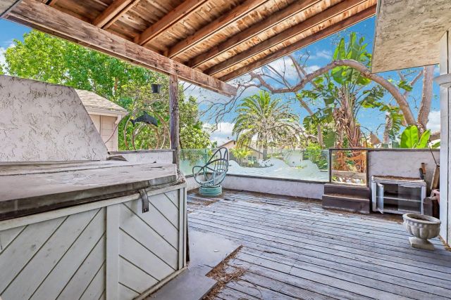 2539 Galveston St, San Diego, CA 92110