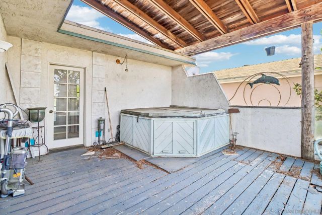 2539 Galveston St, San Diego, CA 92110