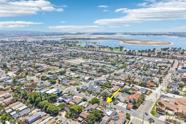 2539 Galveston St, San Diego, CA 92110