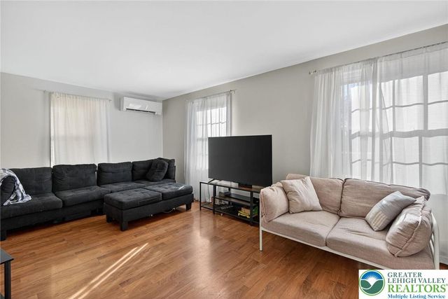 2309 Woodlawn Street 2307, Allentown City, PA 18109