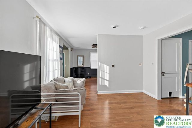 2309 Woodlawn Street 2307, Allentown City, PA 18109