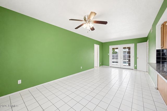 7720 W EARLL Drive, Phoenix, AZ 85033