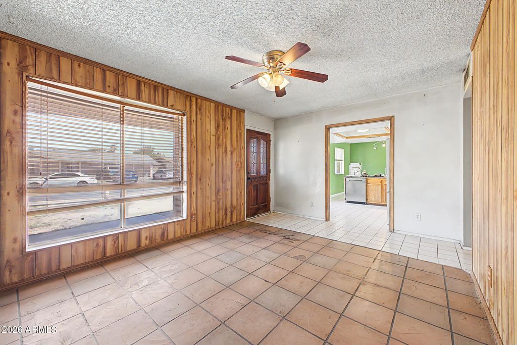 7720 W EARLL Drive, Phoenix, AZ 85033 — photo 5