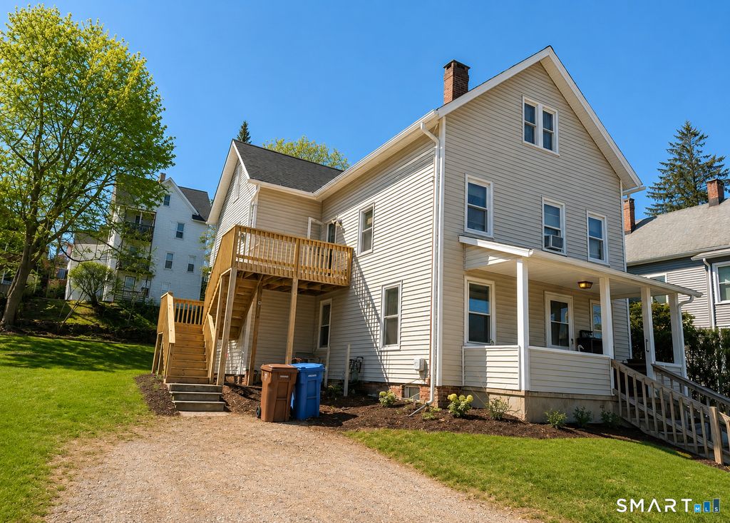 708 Howe Avenue 708, Shelton, CT 06484