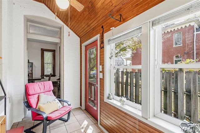 711 N 5th Street, St Charles, MO 63301