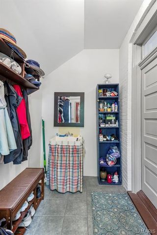 711 N 5th Street, St Charles, MO 63301