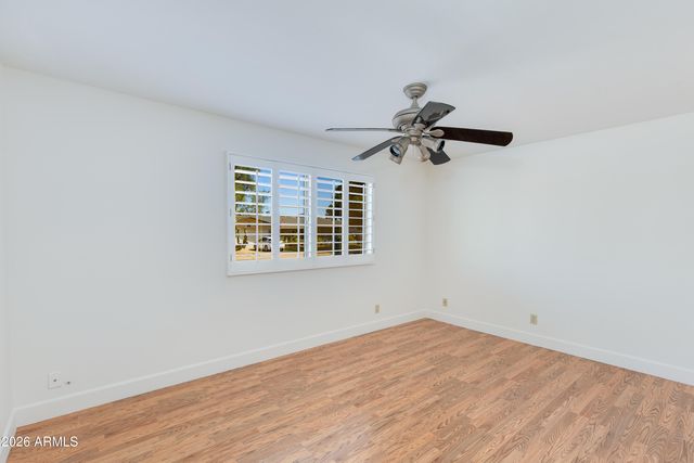 2801 E Mercer Lane, Phoenix, AZ 85028