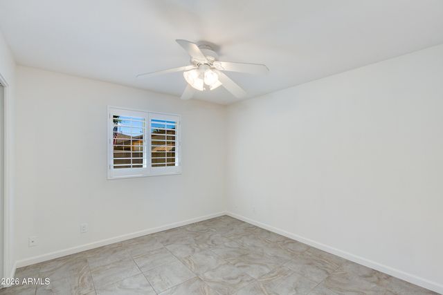 2801 E Mercer Lane, Phoenix, AZ 85028