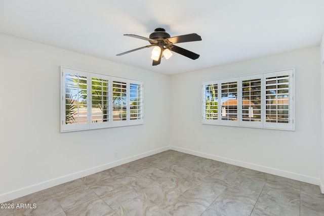 2801 E Mercer Lane, Phoenix, AZ 85028