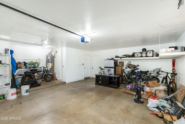 2801 E Mercer Lane, Phoenix, AZ 85028