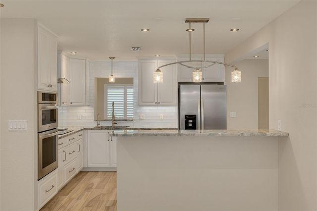 908 CARA DRIVE 908, Largo, FL 33771