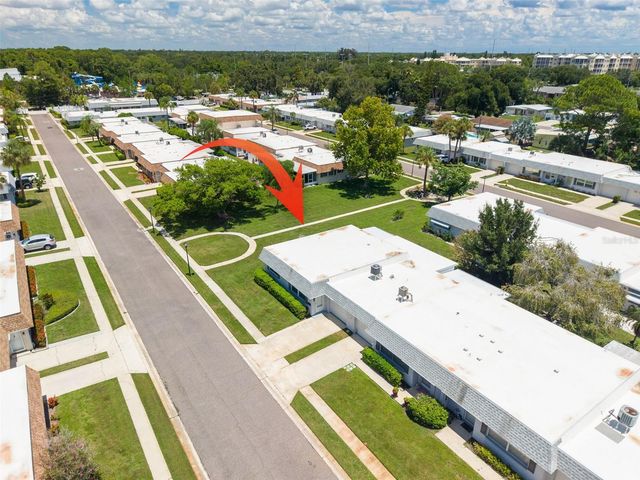908 CARA DRIVE 908, Largo, FL 33771