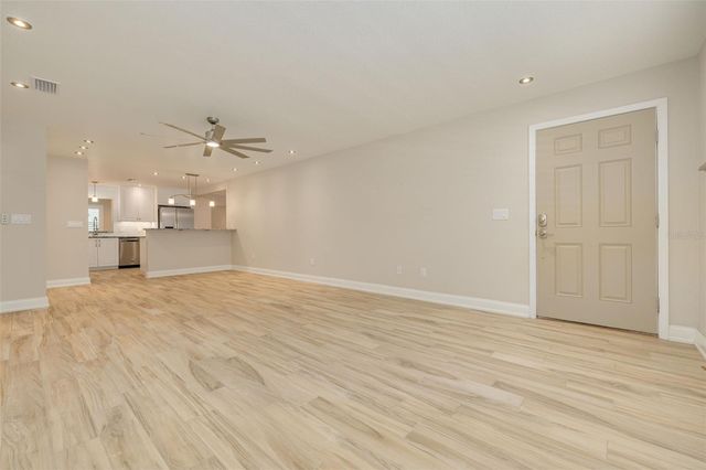 908 CARA DRIVE 908, Largo, FL 33771