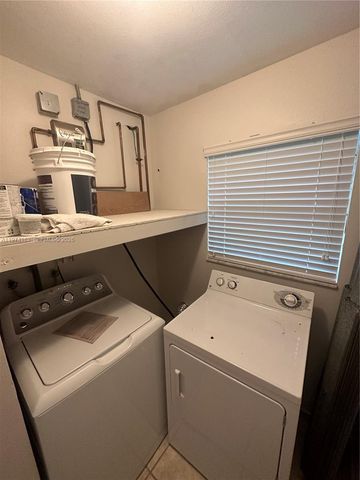 22301 SW 103rd Ave, Cutler Bay, FL 33190