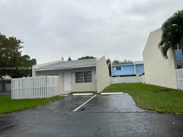 22301 SW 103rd Ave, Cutler Bay, FL 33190