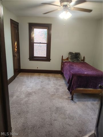 4948 Edgepark Drive, Garfield Heights, OH 44125