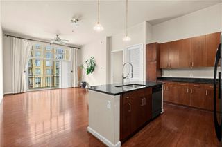 711 Cosmopolitan NE Drive 442, Atlanta, GA 30324