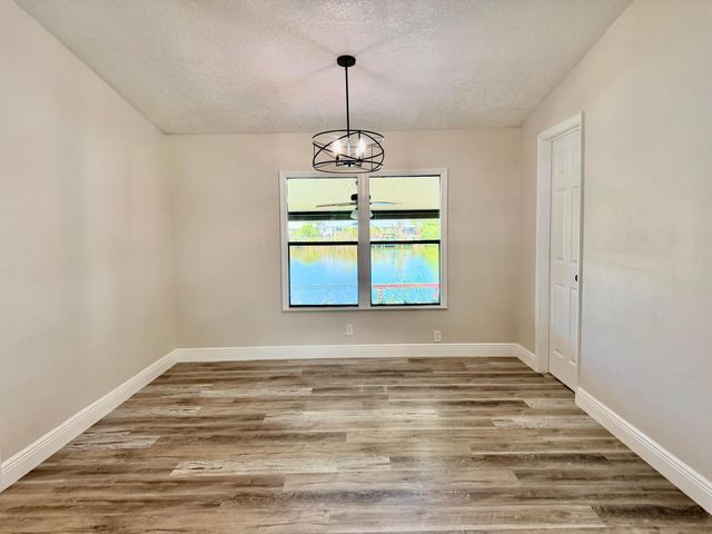 2331 SE 29th Street, Okeechobee, FL 34974