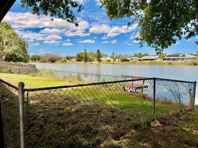 2331 SE 29th Street, Okeechobee, FL 34974