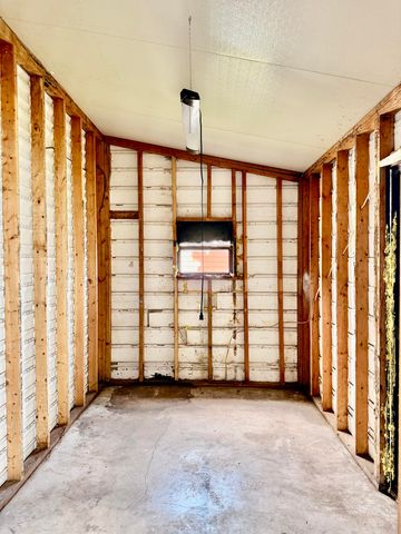 2331 SE 29th Street, Okeechobee, FL 34974