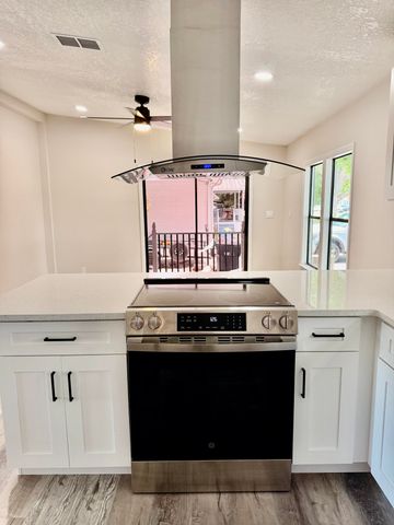 2331 SE 29th Street, Okeechobee, FL 34974