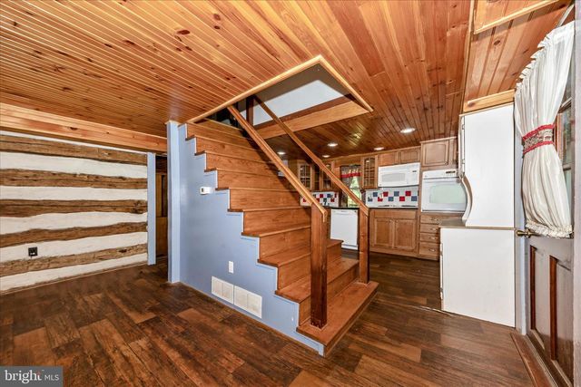 3020 CHESTNUT GROVE RD, Keedysville, MD 21756